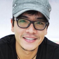 偶像藝人─王傳一